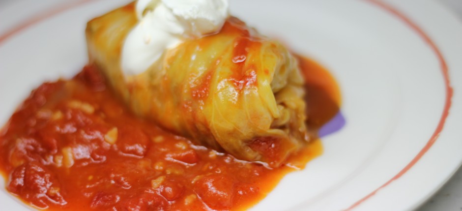 cabbage rolls with sour cream